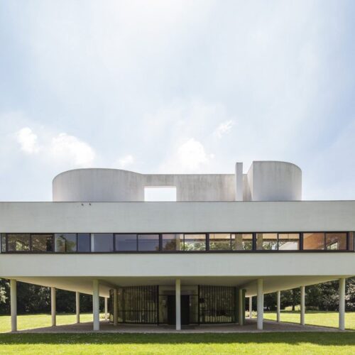 fachada-de-la-ville-savoye-de-le-corbusier-en-poissy_4e0cfd72_1440x960